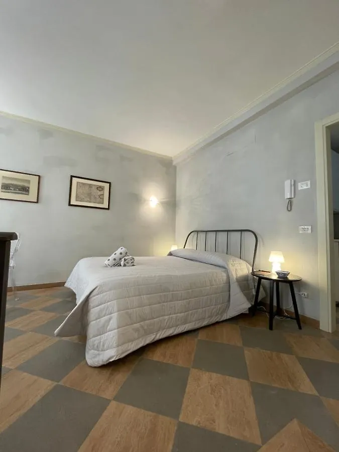Accademia Dream Apartment Bergamo 0*,  Italy